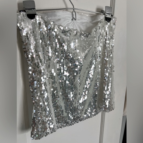 WAYF X Jourdan Sloane Silver Sequins Tube Top Size S - Picture 5 of 8